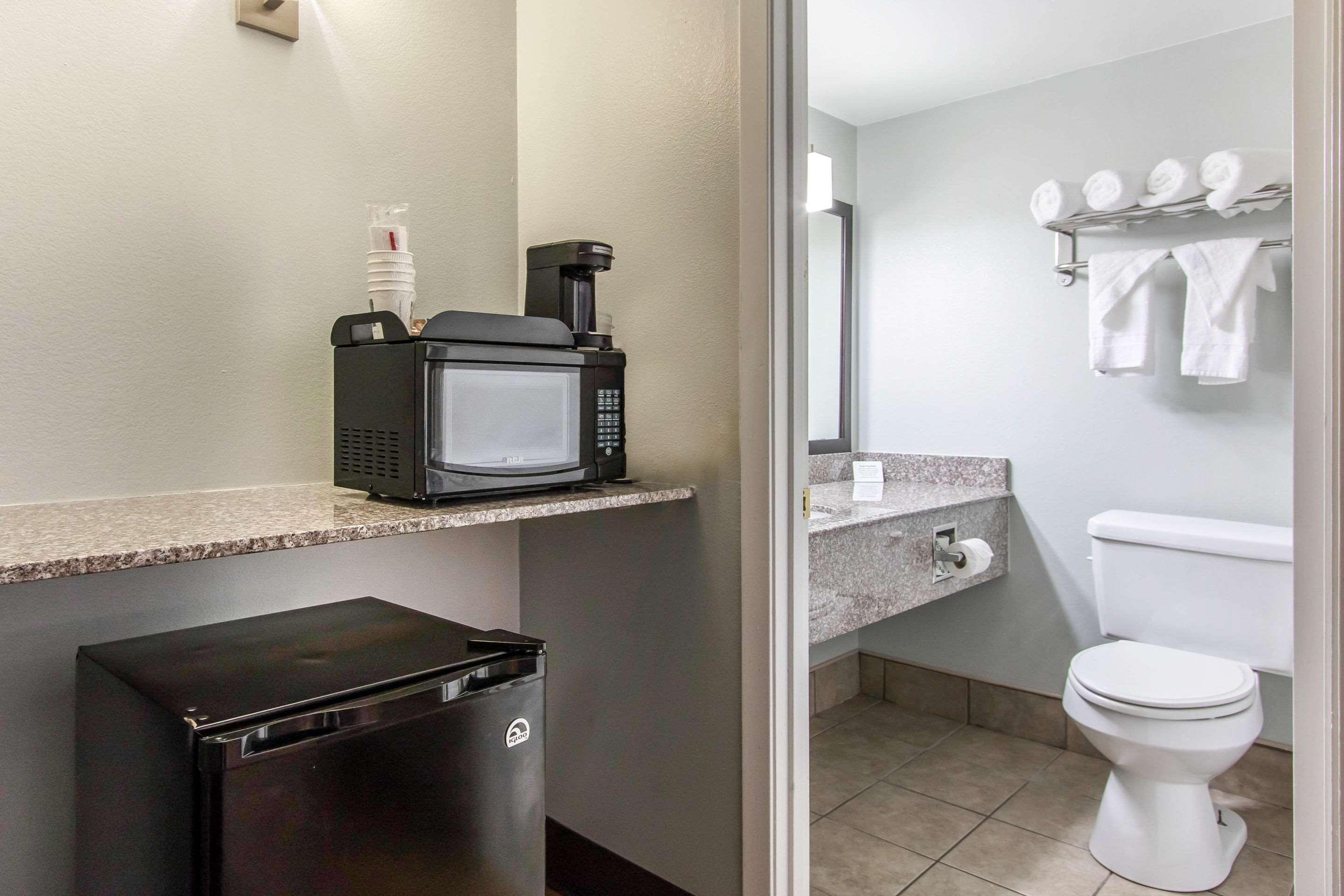Quality Inn Downtown Historic District Mobile Bagian luar foto
