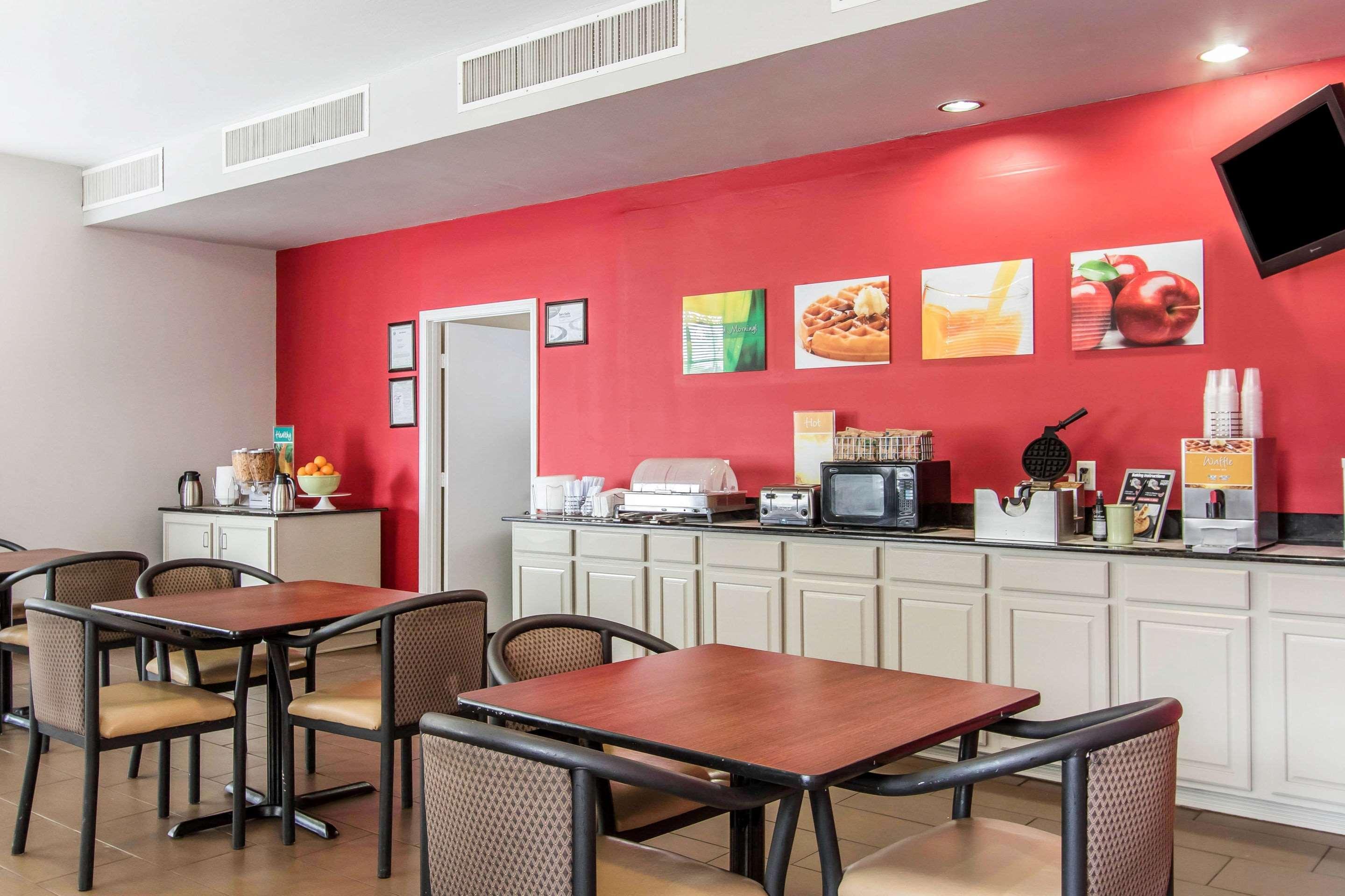 Quality Inn Downtown Historic District Mobile Bagian luar foto