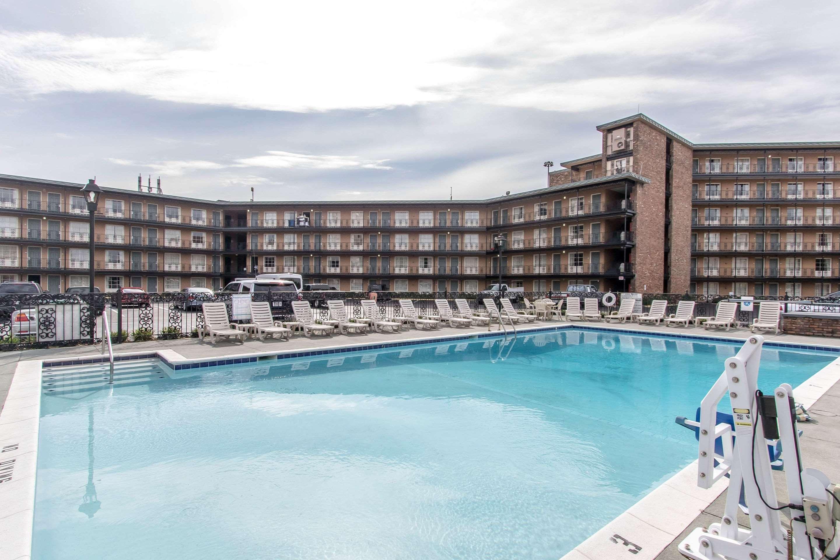 Quality Inn Downtown Historic District Mobile Bagian luar foto