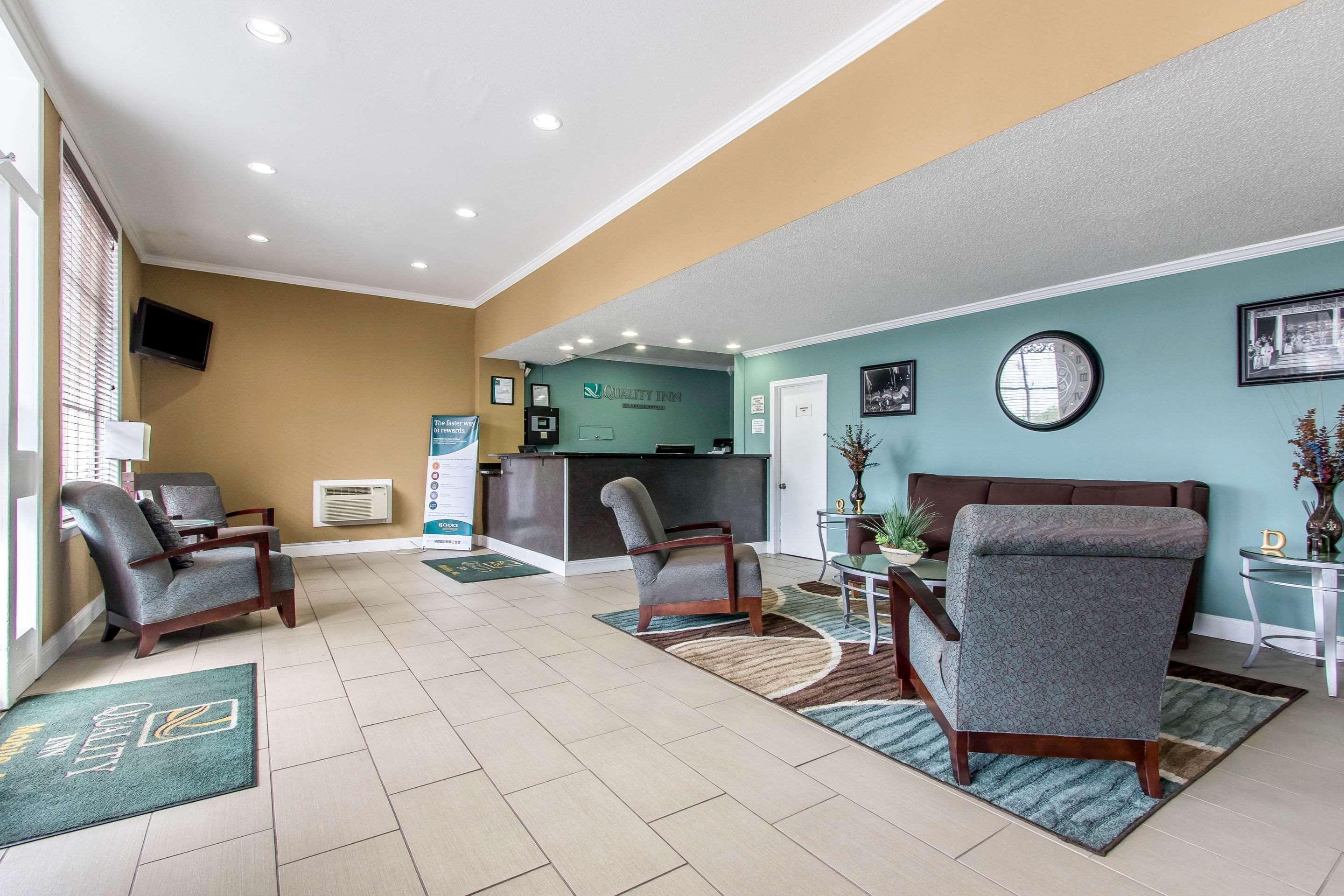 Quality Inn Downtown Historic District Mobile Bagian luar foto