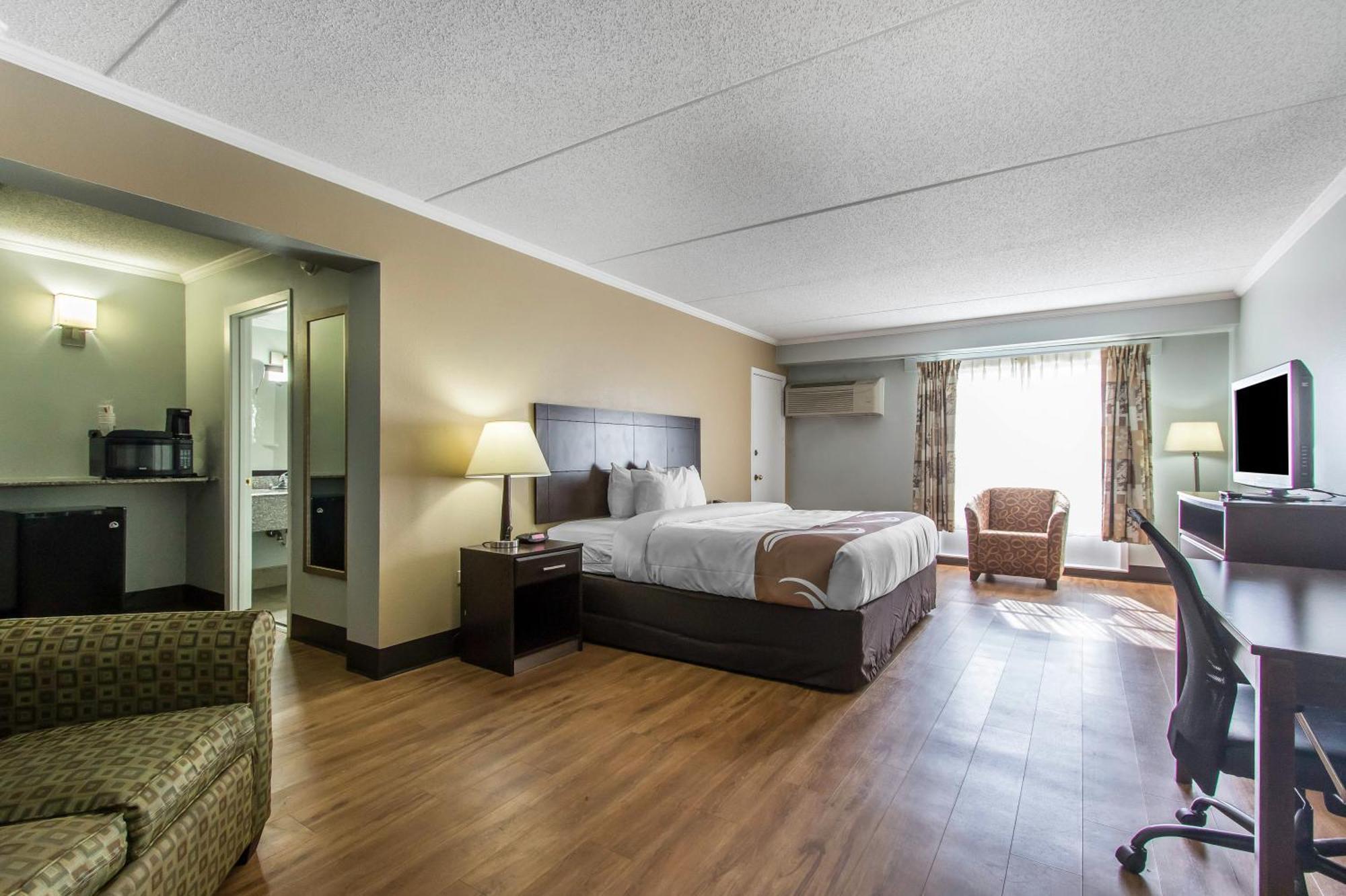Quality Inn Downtown Historic District Mobile Bagian luar foto