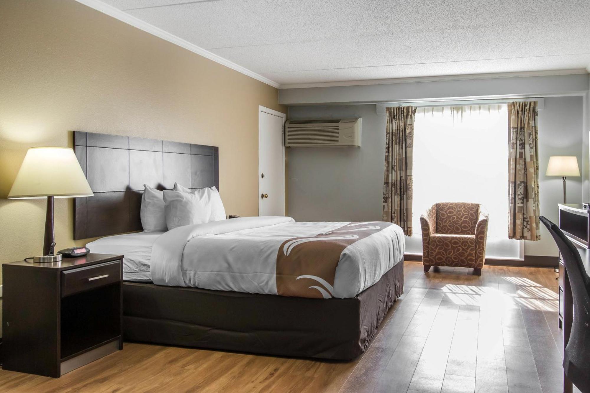 Quality Inn Downtown Historic District Mobile Bagian luar foto